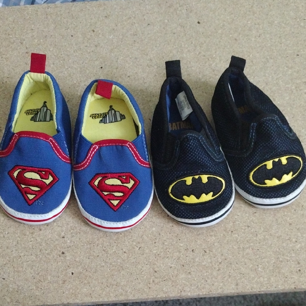 6-9 Month Kids Batman And Superman Slippers